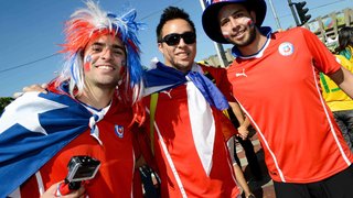 Torcedores do Chile também estão no Mineirão para acompanhar a partida das oitavas de final
