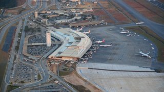 Aeroporto Internacional Tancredo Neves passou por reformas de expansão e melhorias recentemente