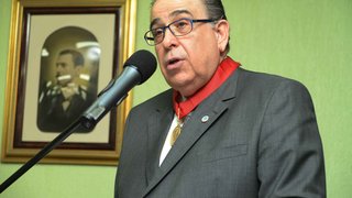 Alberto Pinto Coelho é condecorado presidente de honra do Instituto Histórico e Geográfico de Minas