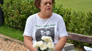 Há 15 anos, Beatriz Costa Pereira convive com a saudade da filha Flávia, vítima de acidente