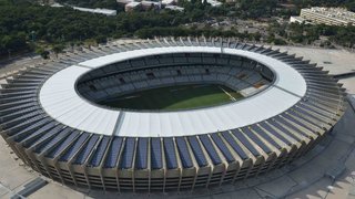 A Usina Solar do Mineirão, com placas localizadas na parte superior do estádio
