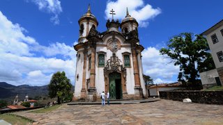 Em Ouro Preto, a Igreja São Francisco de Assis