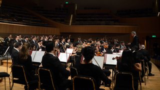 Ensaio experimental da Orquestra Filarmônica encantou o público neste sábado