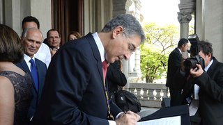 Fernando Pimentel assumiu o governo de Minas Gerais nesta quinta-feira (01/01)