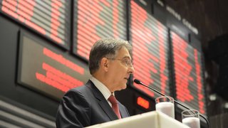 Fernando Pimentel faz pronunciamento de posse na Assembleia Legislativa de Minas Gerais