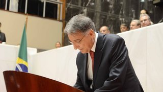 Fernando Pimentel foi empossado em cerimônia na Assembleia Legislativa