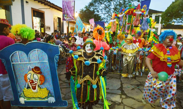 Carnaval em Minas terá destaque para importância do consumo consciente de água