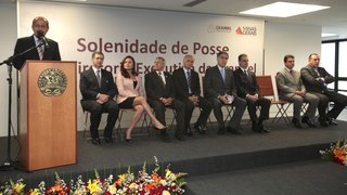 O novo presidente da Granbel, Carlos Murta, discursa durante solenidade de posse da entidade