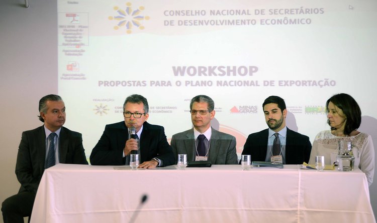 O secretário Altamir Rôso destacou a importância do evento para construção coletiva de propostas