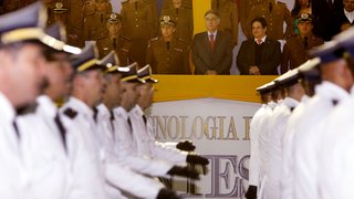 Fernando Pimentel participou da formatura de novos tenentes da Polícia Militar